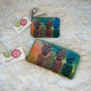 Wallet And Billfold Hawaiian Island Print